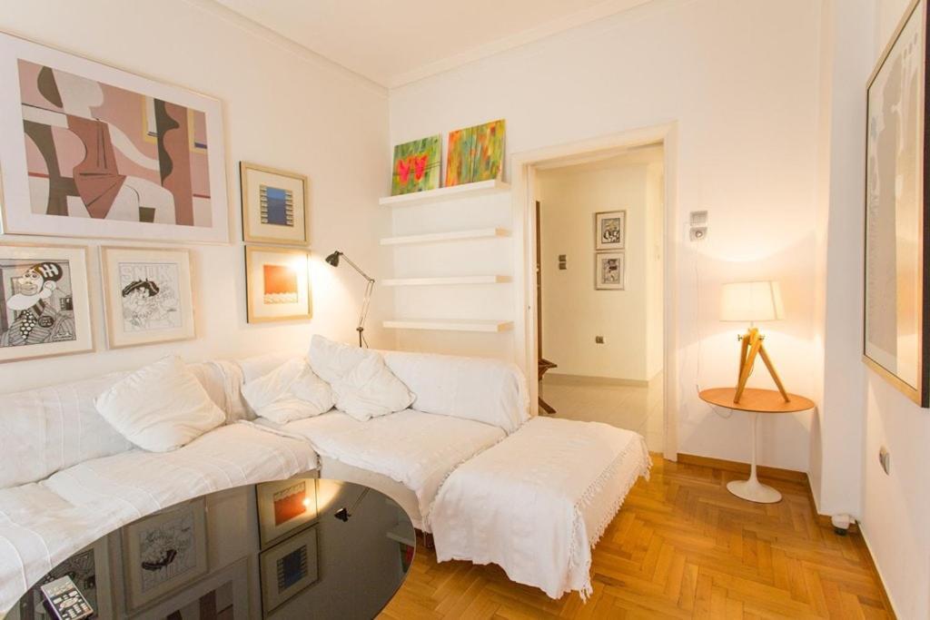 A Cozy Apt In Kolonaki Of Афіни Екстер'єр фото